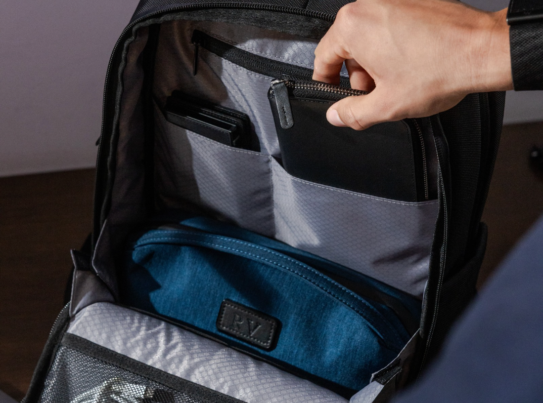 How to Build a Travel + Everyday Carry System