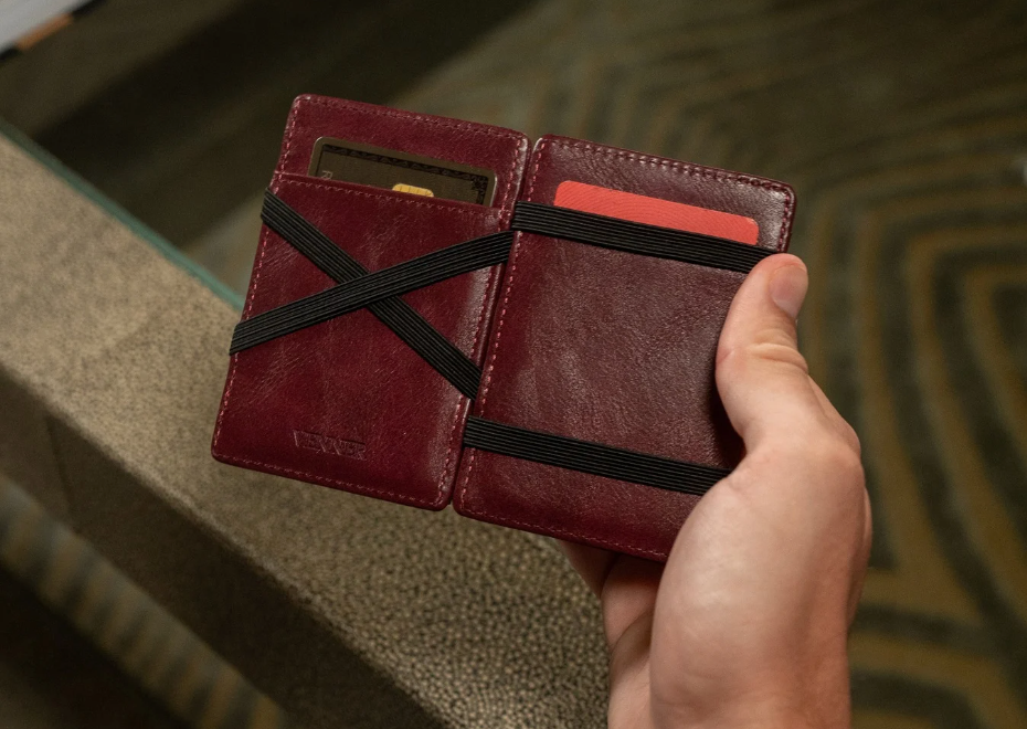 La historia detrás de nuestra Venner Wallet - Deep Red